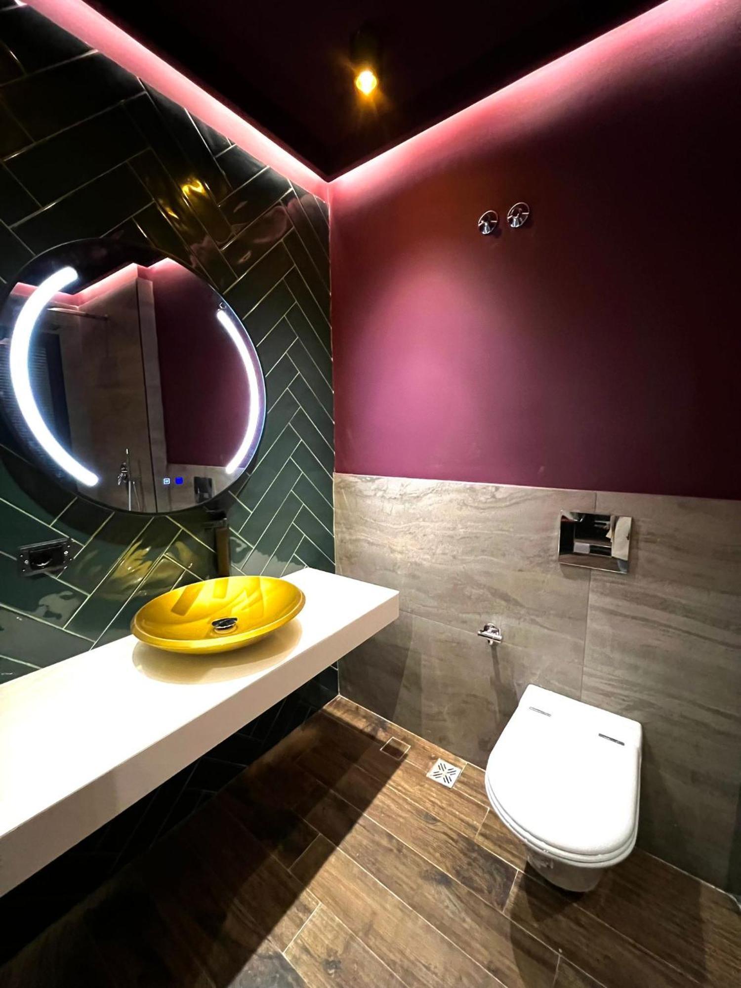 Deluxe Rooms ติรานา ภายนอก รูปภาพ